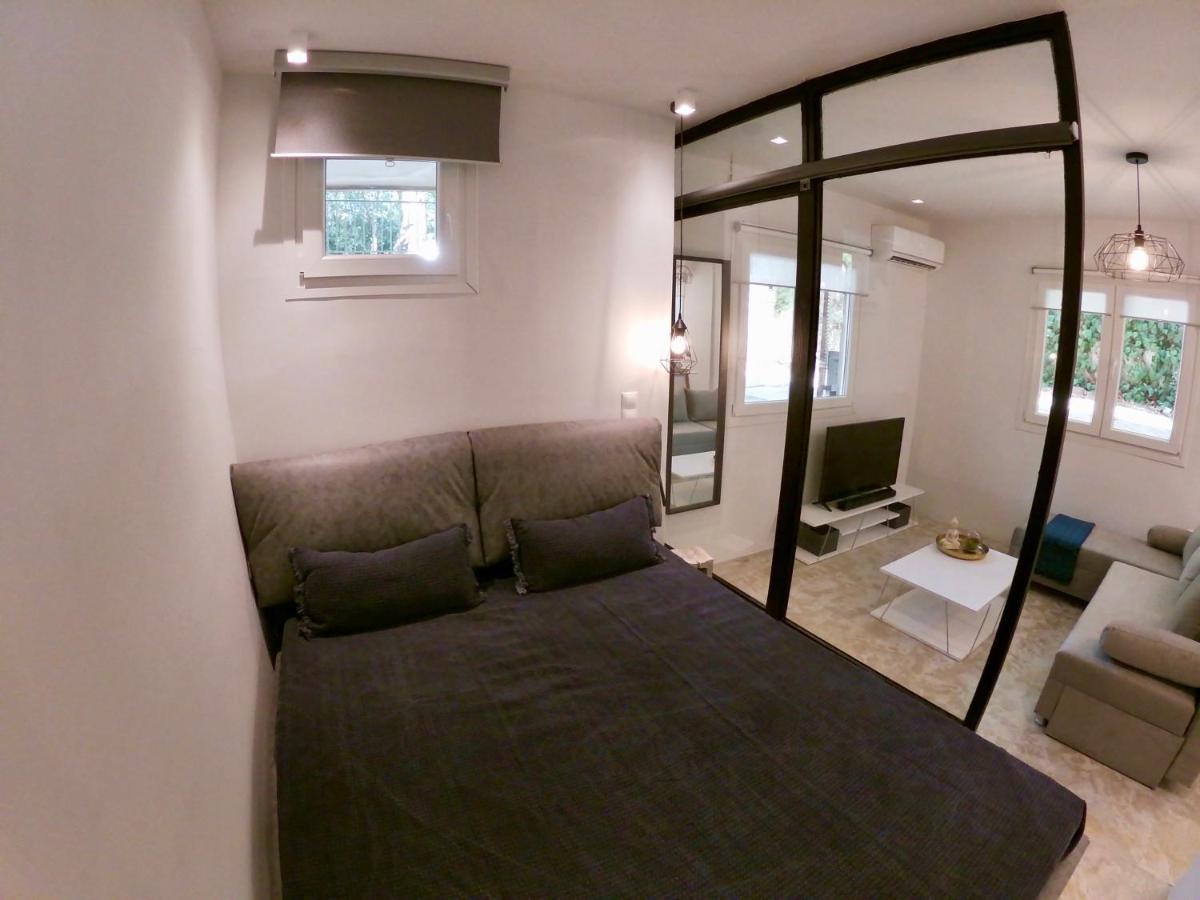 Renovated Apartment In Kifissia Center Near Metro G25 Atena Exterior foto